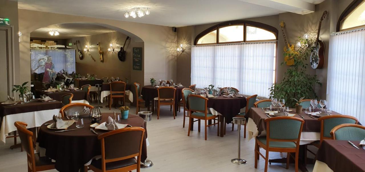 Logis Hotel Saint-Hubert Cour-Cheverny Ngoại thất bức ảnh