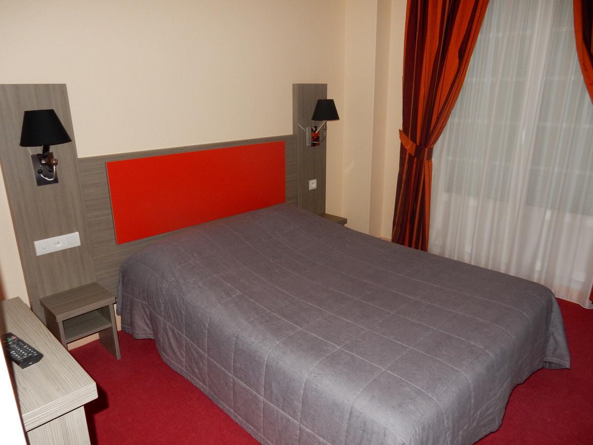 Logis Hotel Saint-Hubert Cour-Cheverny Ngoại thất bức ảnh