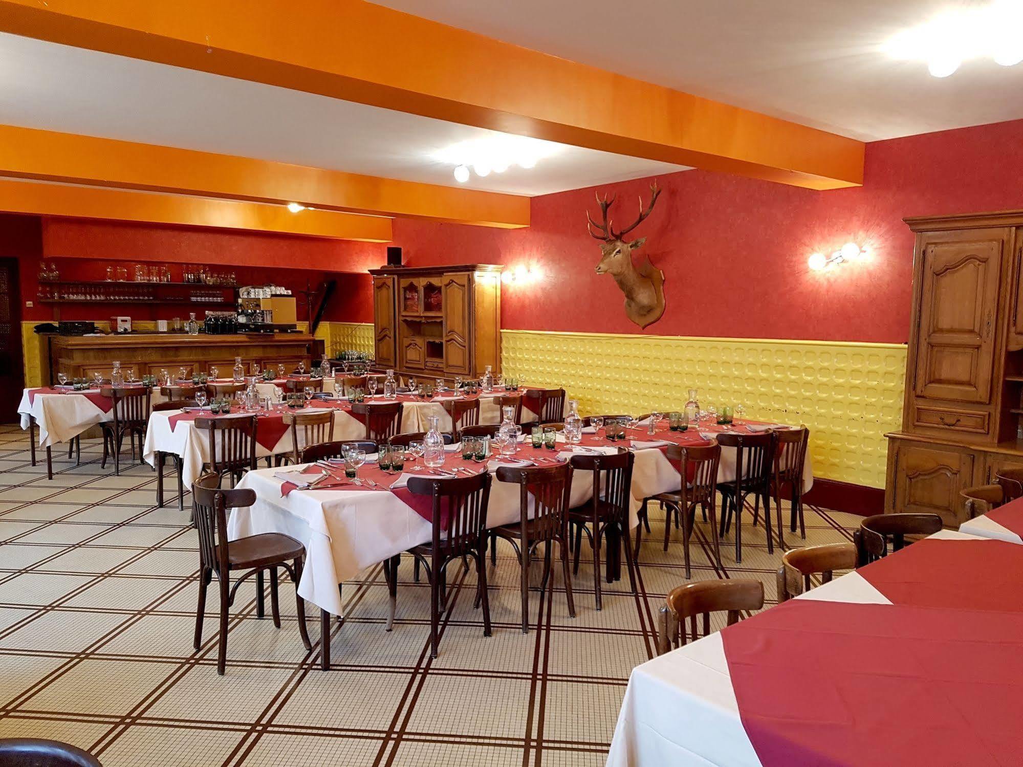 Logis Hotel Saint-Hubert Cour-Cheverny Ngoại thất bức ảnh